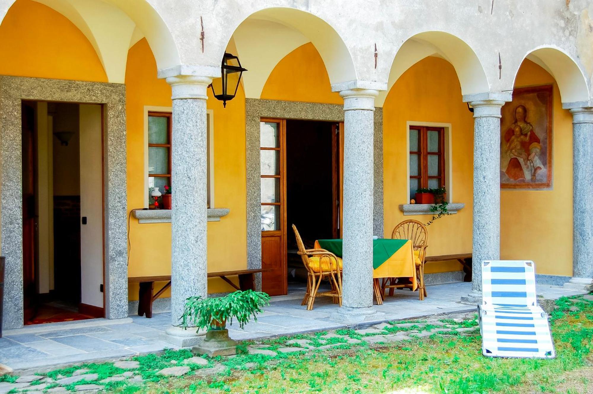 Апартаменты Casa Borgo Каннобио Экстерьер фото